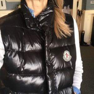 Women’s Moncler BLACK puffy winter vest